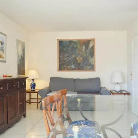 Antibes, 2 Pieces, 4 Personnes - Fr-1-252-123 Daire Antibes